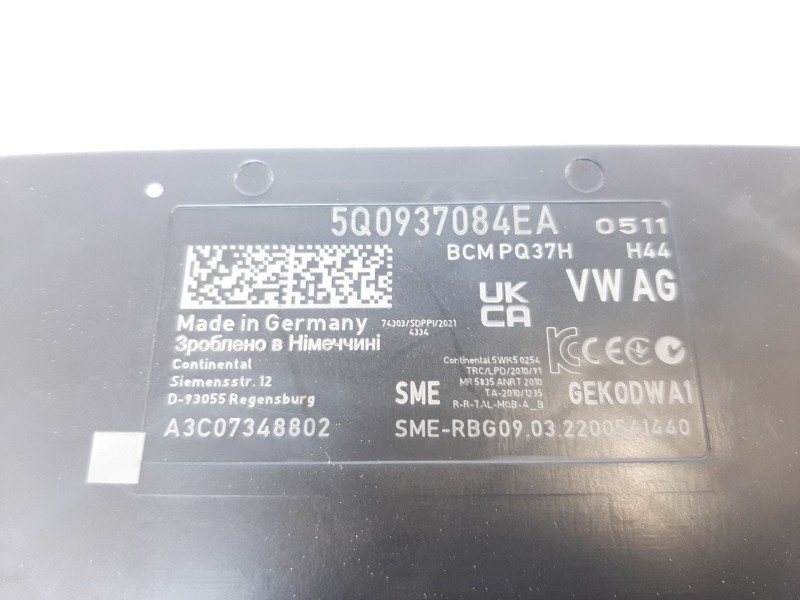 Recambio de modulo electronico para audi q3 (f3b) referencia OEM IAM 5Q0937084EA 5Q0937084EA 