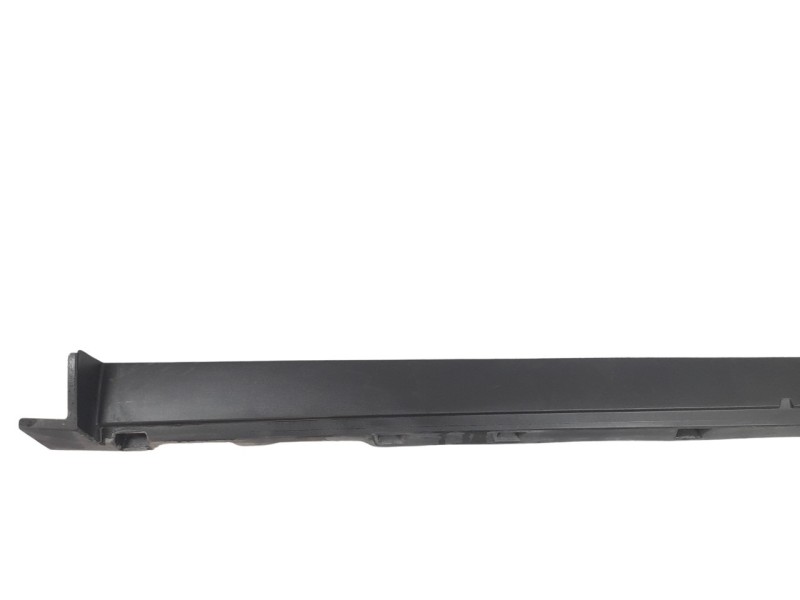 Recambio de estribo para jaguar e-pace 2.0 diesel cat referencia OEM IAM J9C310155A  