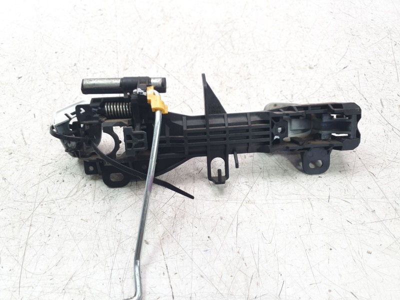 Recambio de maneta exterior delantera izquierda para toyota auris touring sports (e18) hybrid active business plus referencia OE