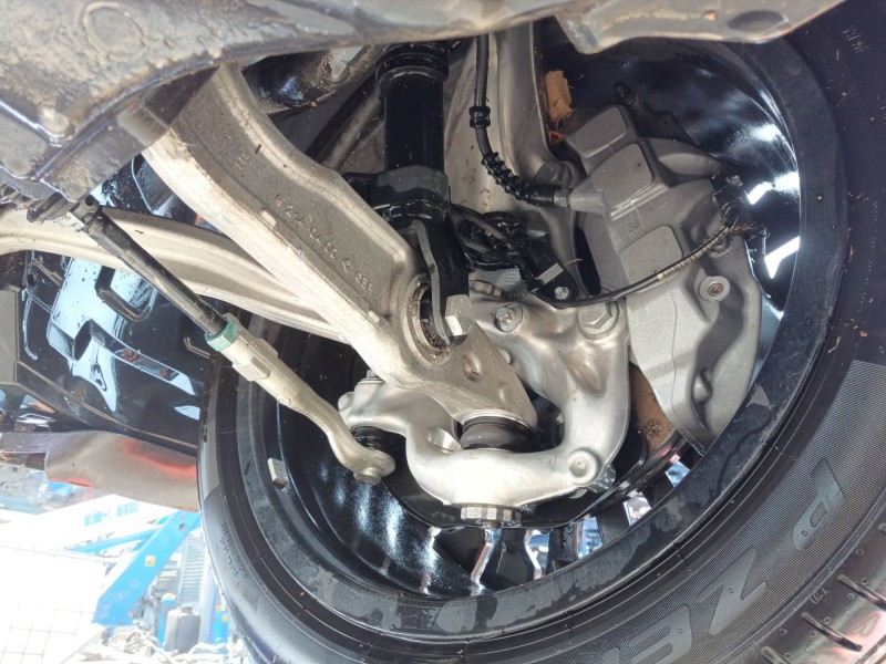 Recambio de brazo suspension inferior delantero derecho para mercedes-benz cle cle 220d referencia OEM IAM   