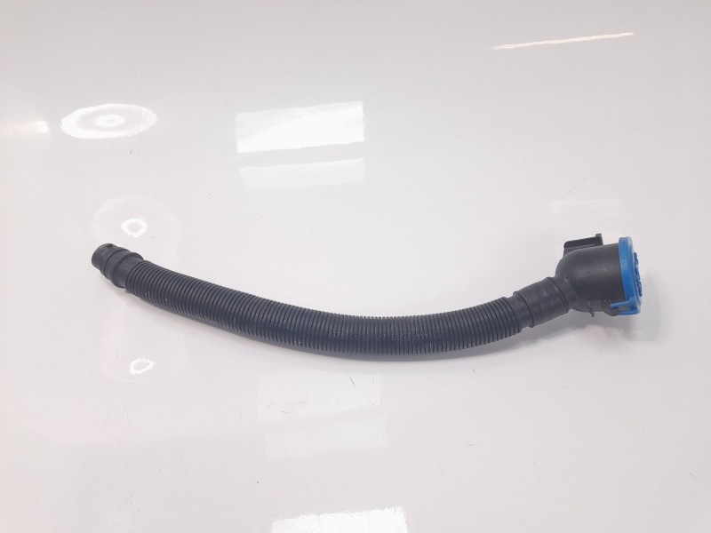 Recambio de tubo para mini countryman (f60) 1.5 12v referencia OEM IAM 61667380744 61667380744 