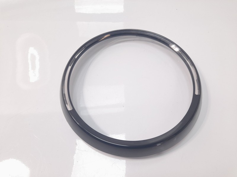 Recambio de moldura para mini countryman (f60) 1.5 12v referencia OEM IAM 9354033  