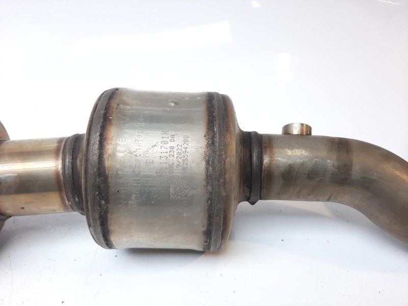 Recambio de catalizador para audi q3 (f3b) referencia OEM IAM 05L131701M 05L131701M 