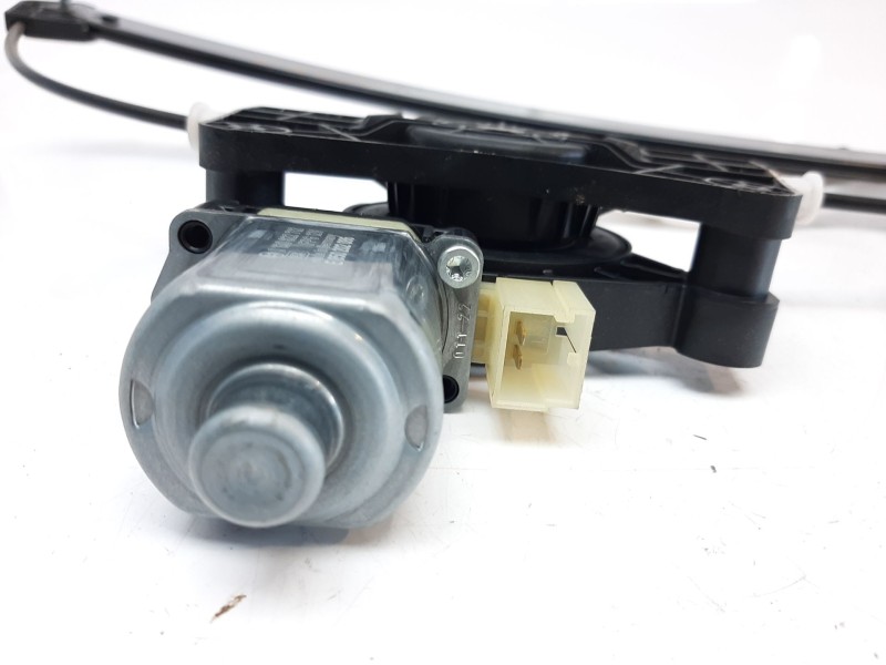 Recambio de elevalunas trasero derecho para audi q3 (f3b) referencia OEM IAM 83A839462 83A839462 