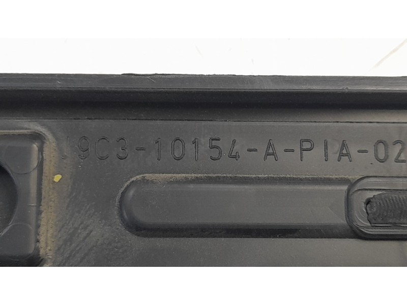 Recambio de estribos laterales para jaguar e-pace 2.0 diesel cat referencia OEM IAM J9C310154A  