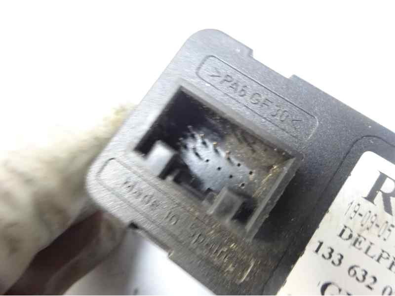 Recambio de mando elevalunas delantero izquierdo para opel meriva enjoy referencia OEM IAM 24409205  