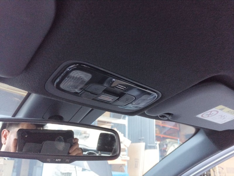 Recambio de luz interior para toyota yaris cross (mxp_) 1.5 hybrid (mxpj10) referencia OEM IAM   