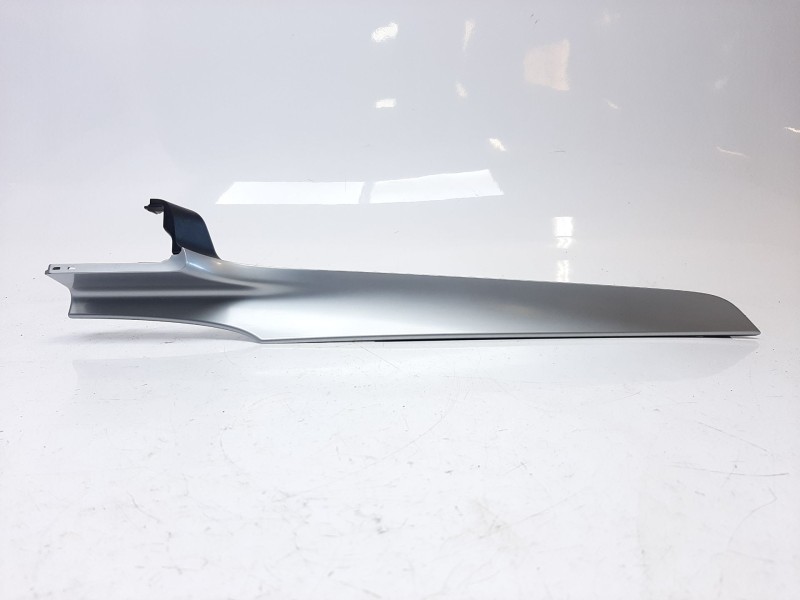 Recambio de moldura para mercedes-benz clase glc (w253) glc 220 d 4matic referencia OEM IAM A2056804403 A2056804403 