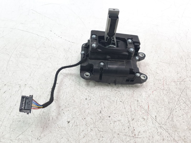 Recambio de palanca cambio para audi a4 avant (8wd) referencia OEM IAM 8W1713041N  