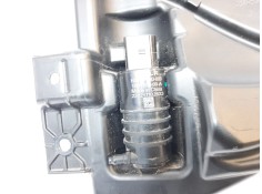 Recambio de deposito limpia para tesla model 3 (5yj3) ev awd referencia OEM IAM 173923300G 173923300G  2