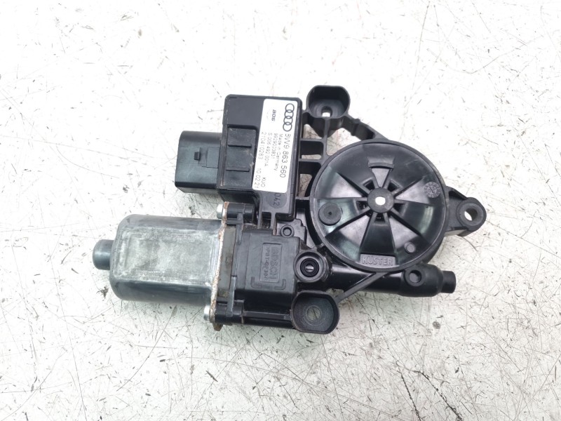 Recambio de motor techo electrico para audi a4 avant (8wd) referencia OEM IAM 8W9863560  