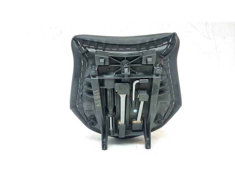 Recambio de asiento trasero para bmw r 1200 r r 1200 r referencia OEM IAM 52538550756  