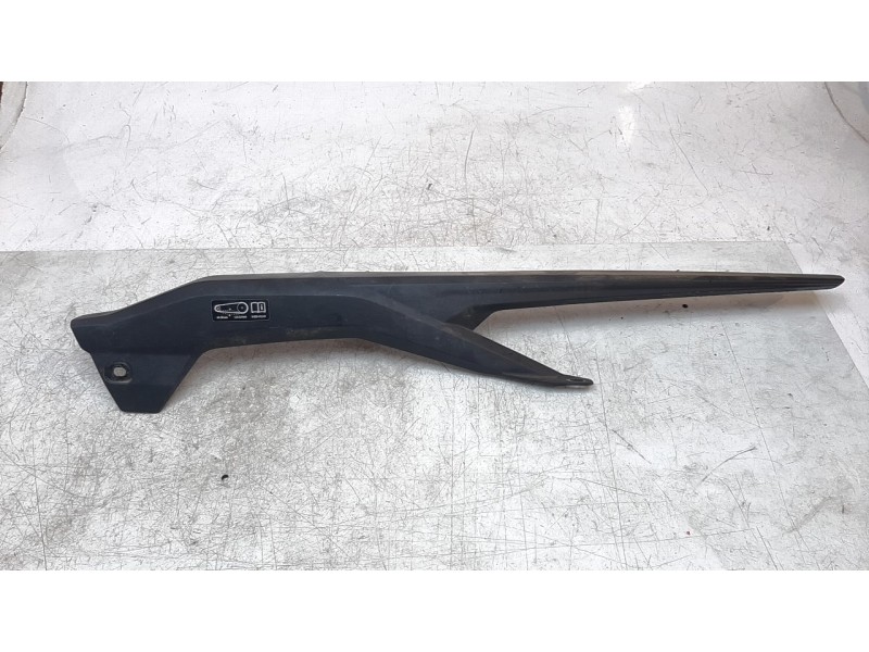 Recambio de moldura para bmw f 850 gs f 850 adventure referencia OEM IAM 46628564626  