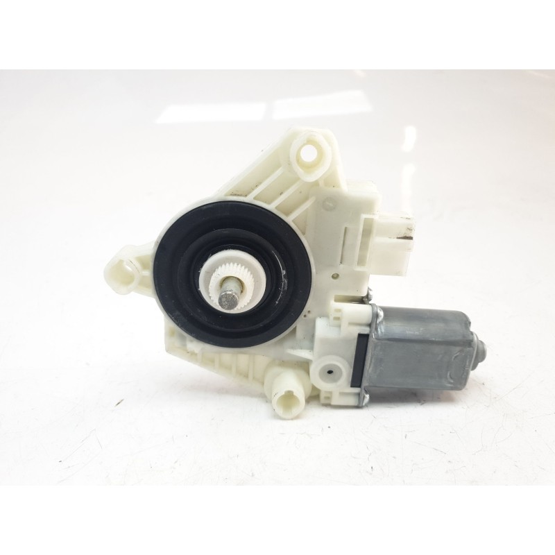 Recambio de motor elevalunas delantero izquierdo para mercedes-benz clase glc (w253) glc 220 d 4matic referencia OEM IAM A213906