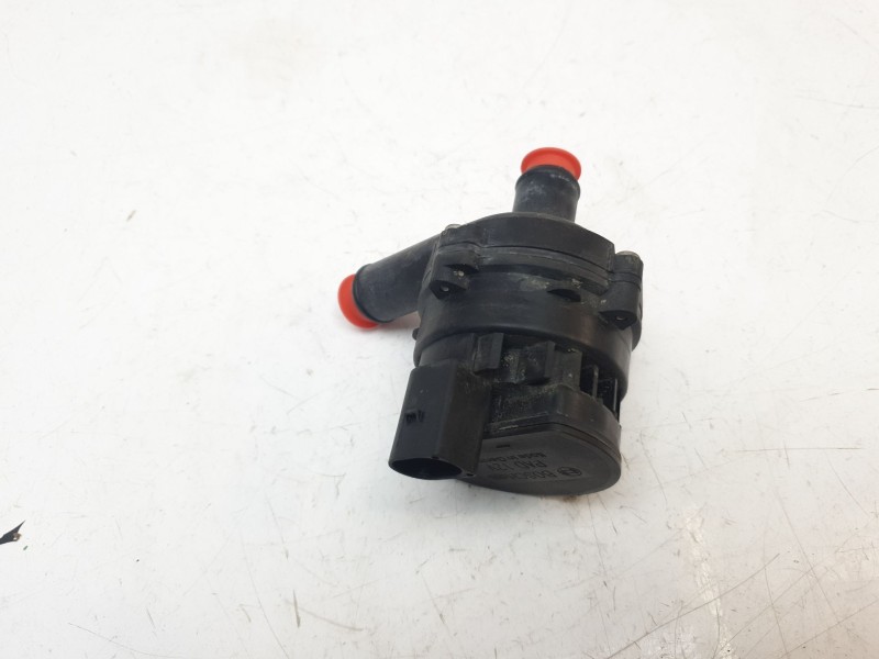 Recambio de bomba agua para mercedes-benz clase glc (w253) glc 220 d 4matic referencia OEM IAM A2116350364 A2116350364 