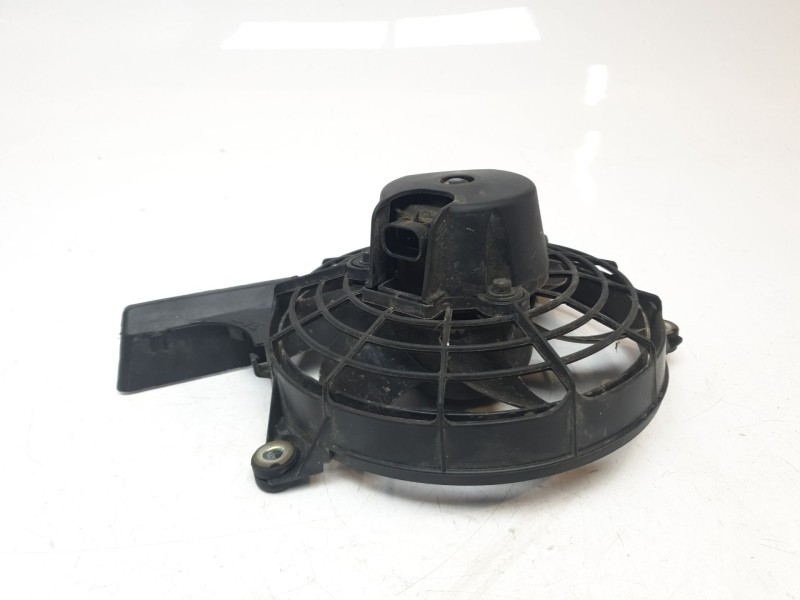 Recambio de electroventilador para porsche 911 (typ 997) carrera s coupe referencia OEM IAM 99662403604 99662403604 