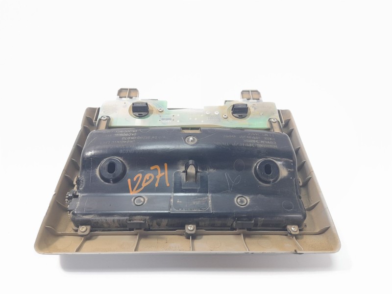 Recambio de luz interior para toyota hilux vii pick-up (_n1_, _n2_, _n3_) 2.5 d-4d 4wd (kun25_) referencia OEM IAM 812600K020  