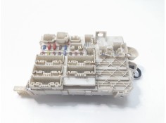 CAJA RELES / FUSIBLES 827300K060 