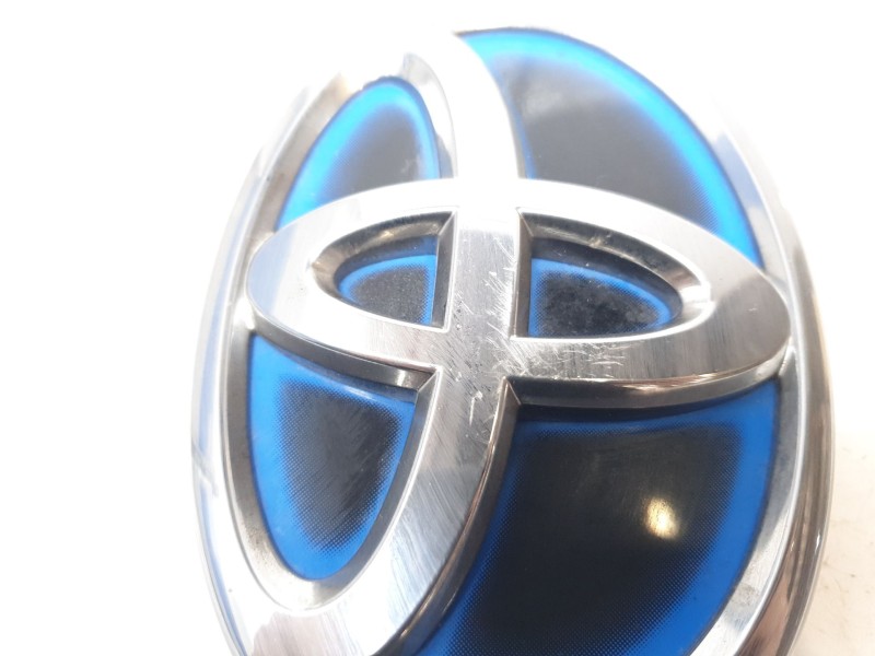 Recambio de emblema para toyota yaris cross (mxp_) 1.5 hybrid (mxpj10) referencia OEM IAM 753100D010 753100D010 