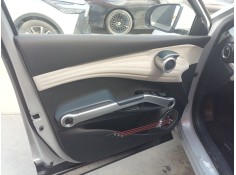 ELEVALUNAS DELANTERO IZQUIERDO 