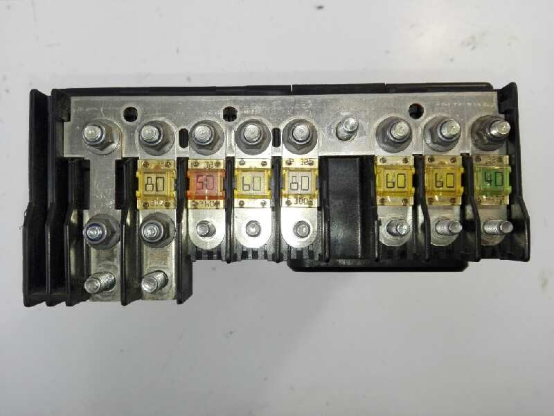 Recambio de caja reles / fusibles para volkswagen passat berlina (3c2) advance referencia OEM IAM 3C0937125  