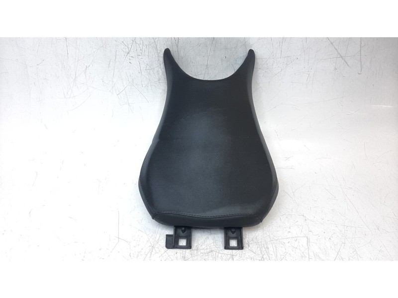 Recambio de asiento delantero para bmw r 1200 r r 1200 r referencia OEM IAM 77348555886  