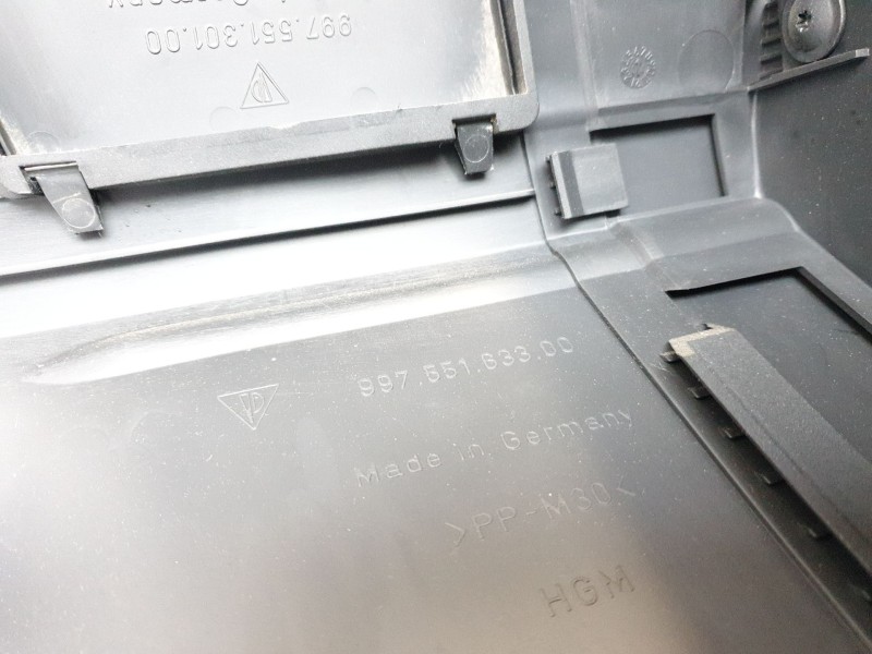 Recambio de moldura para porsche 911 (typ 997) carrera s coupe referencia OEM IAM   