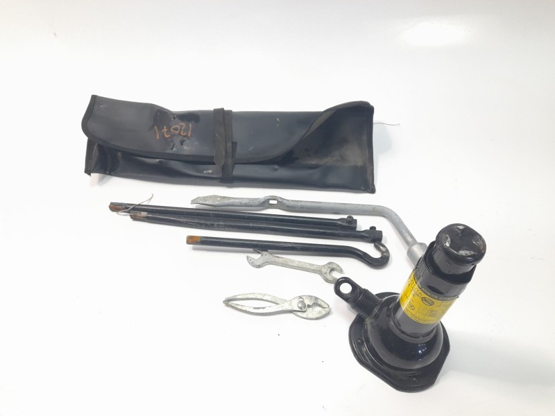 Recambio de gato para toyota hilux vii pick-up (_n1_, _n2_, _n3_) 2.5 d-4d 4wd (kun25_) referencia OEM IAM 091110K081  