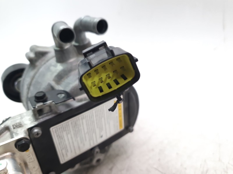 Recambio de alternador para kia niro business referencia OEM IAM 3739003900  