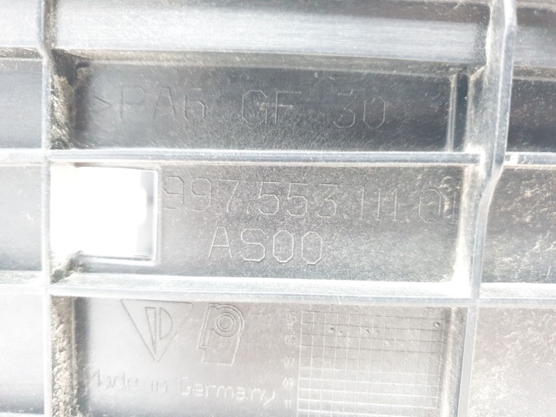 Recambio de moldura para porsche 911 (typ 997) carrera s coupe referencia OEM IAM 99755311101  