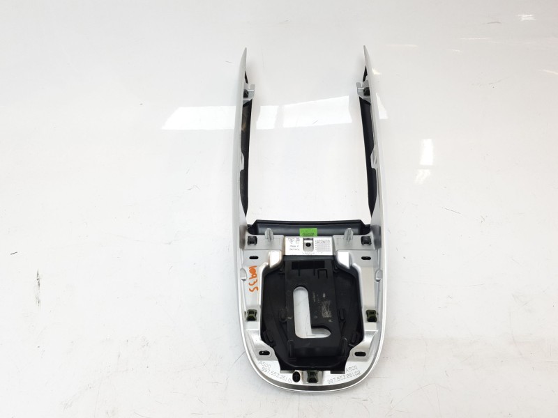 Recambio de moldura para porsche 911 (typ 997) carrera s coupe referencia OEM IAM   