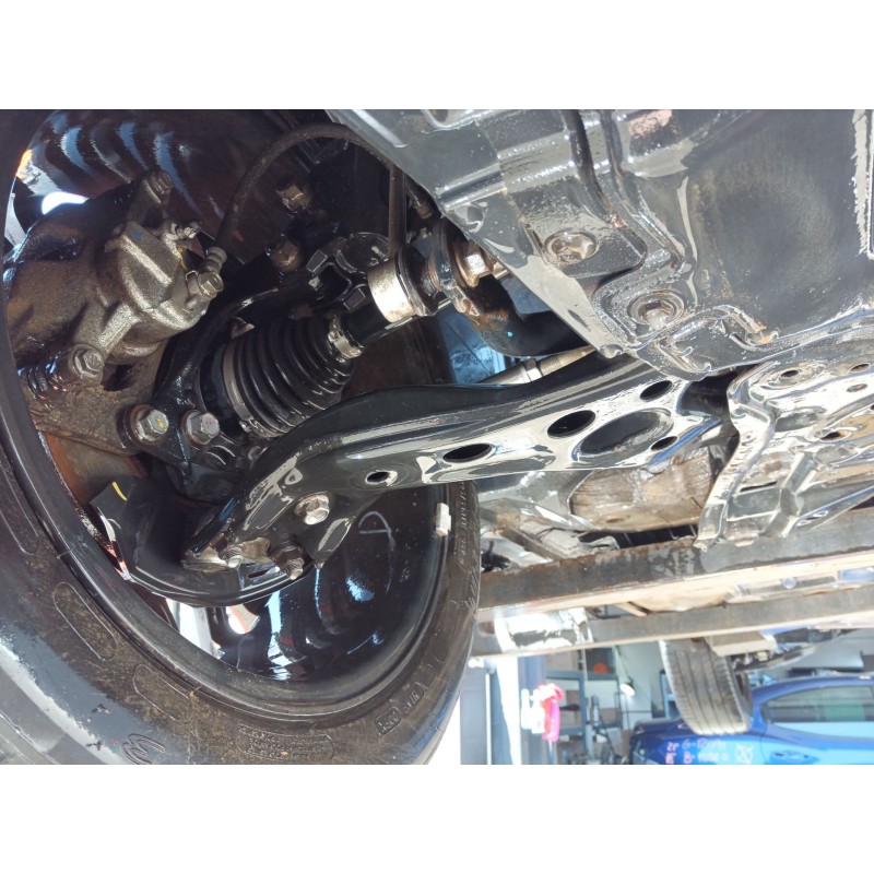 Recambio de brazo suspension inferior delantero derecho para toyota c-hr (_x1_) 1.8 hybrid (zyx10_, zyx11_) referencia OEM IAM  