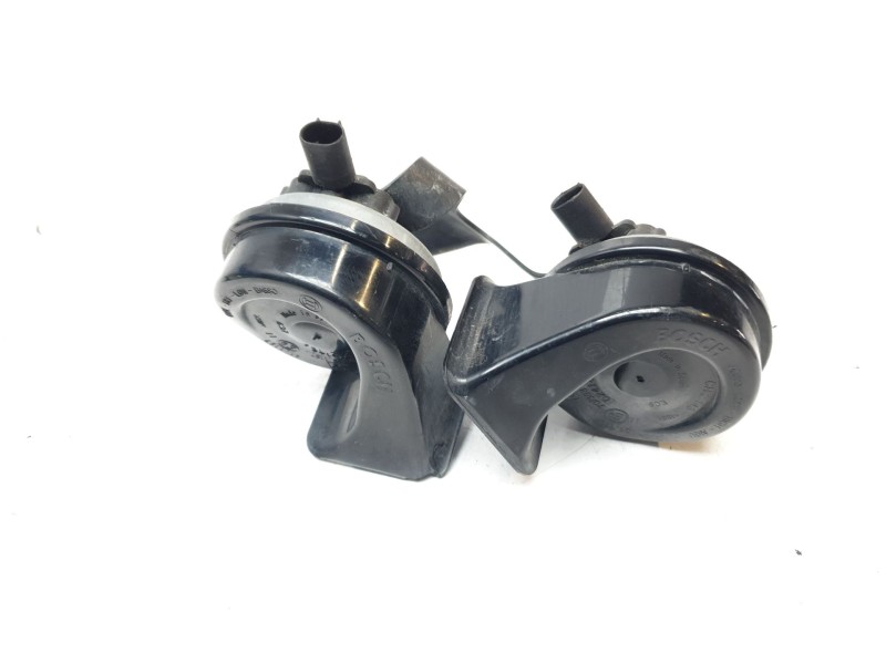 Recambio de claxon para porsche 911 (typ 997) carrera s coupe referencia OEM IAM 99763515001  