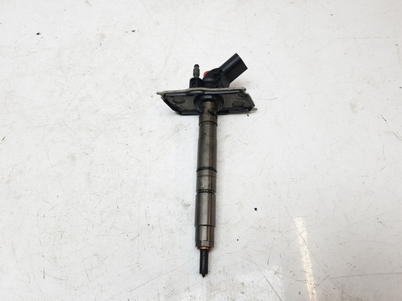 Recambio de inyector para porsche cayenne (typ 92aa) s diesel referencia OEM IAM 057130277AM  