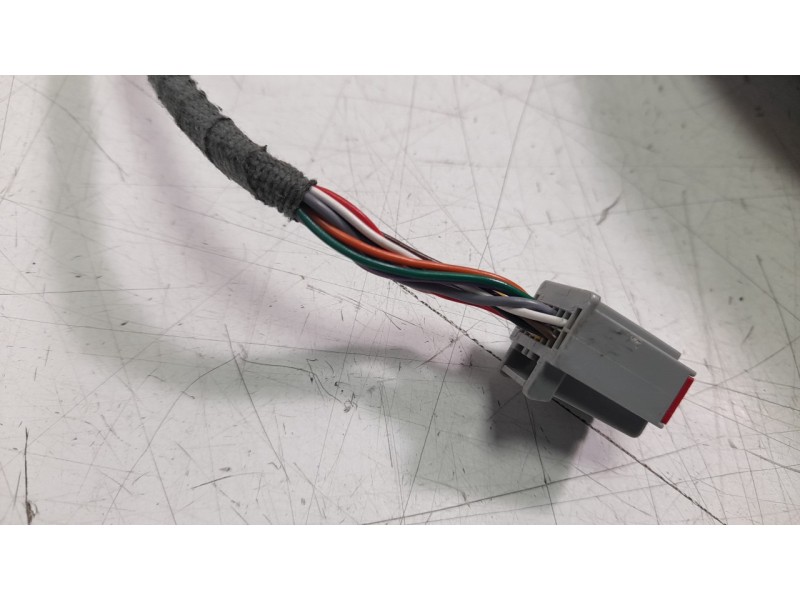 Recambio de retrovisor izquierdo para ford puma hybrid titanium design referencia OEM IAM 2409737  