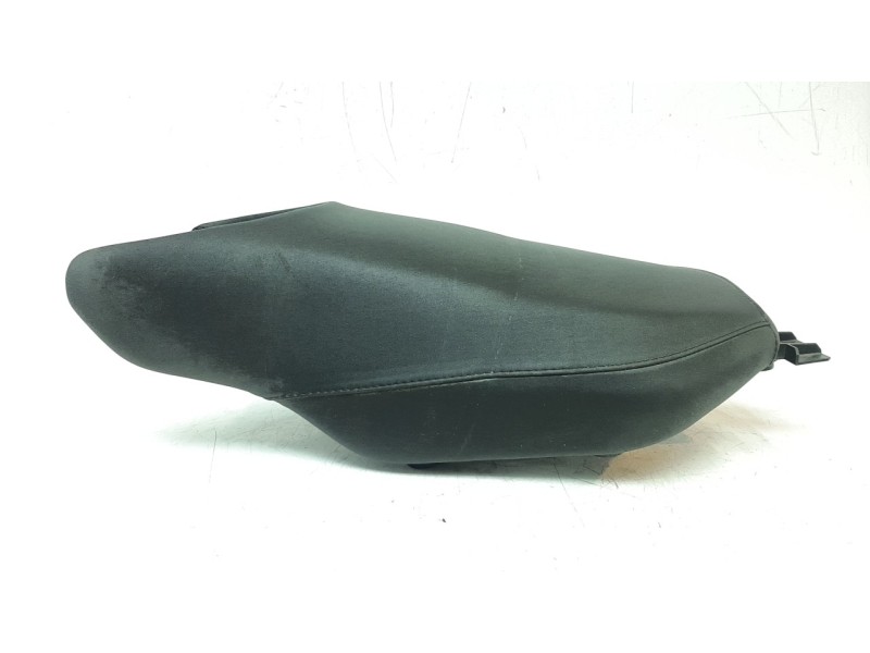 Recambio de asiento delantero para bmw r 1200 r r 1200 r referencia OEM IAM 77348555886  