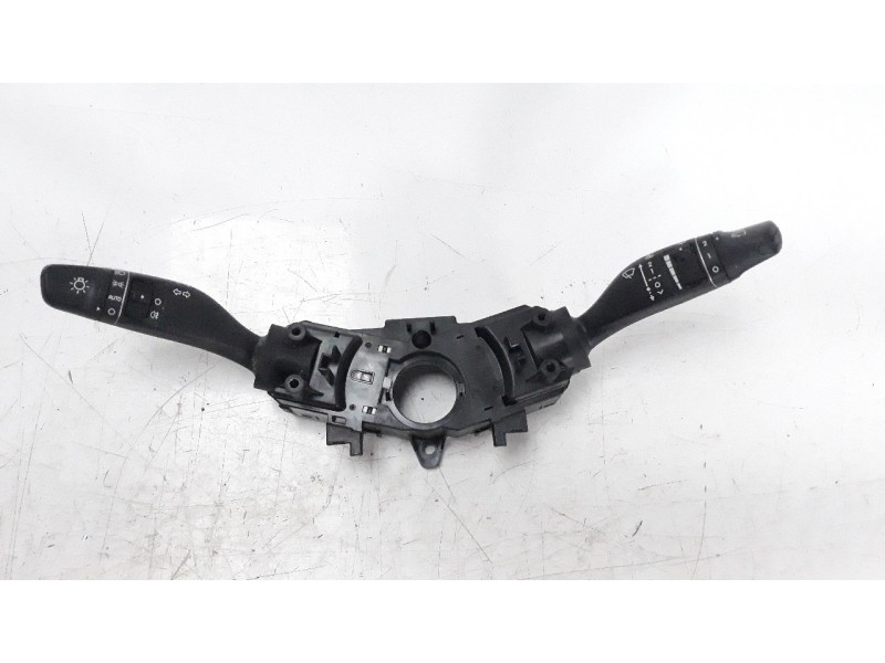 Recambio de mando multifuncion para hyundai tucson 1.6 cat referencia OEM IAM 93403D3850  