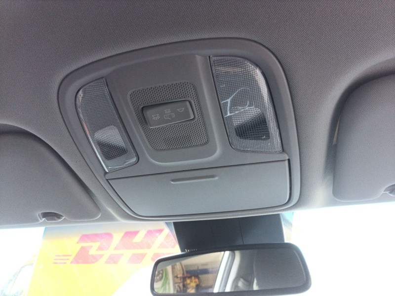 Recambio de luz interior para kia sportage drive 4x2 referencia OEM IAM   