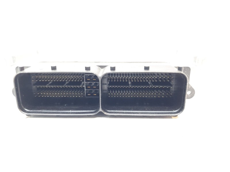 Recambio de centralita motor uce para jaguar e-pace first edition referencia OEM IAM   