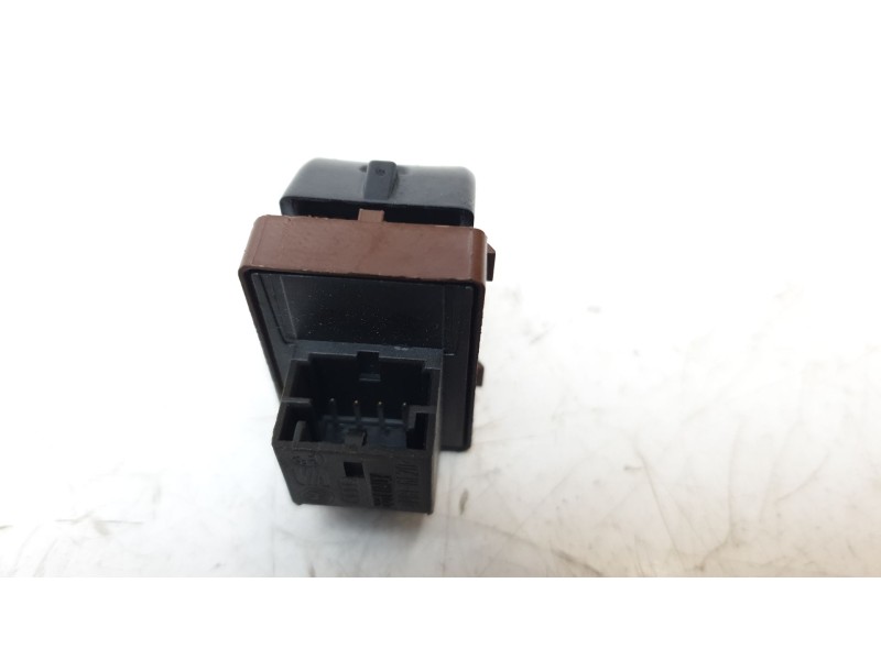 Recambio de interruptor para audi q5 (8r) 3.0 v6 24v tdi referencia OEM IAM 8K0959831A  