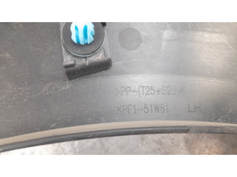 Recambio de aletin trasero izquierdo para mazda cx-5 2.0 cat referencia OEM IAM KPF151W61  