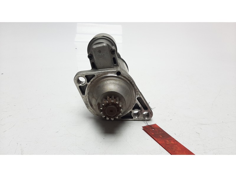 Recambio de motor arranque para volkswagen golf vii lim. 1.6 tdi dpf referencia OEM IAM 02Z911024L ARF830401HQ 