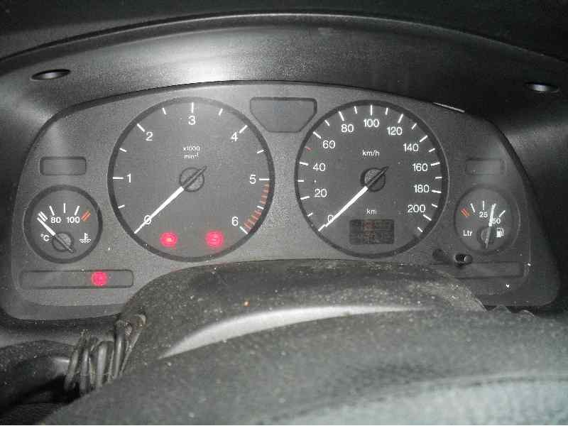 opel astra g berlina del año 1998