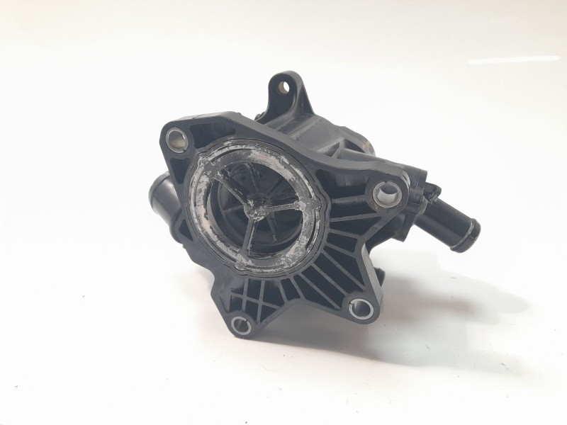 Recambio de bomba agua para kia stonic (ybcuv) concept referencia OEM IAM EHB0003  