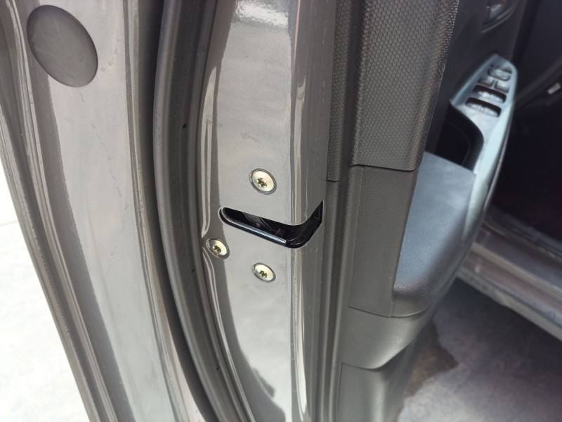 Recambio de cerradura puerta delantera izquierda para hyundai kona pure referencia OEM IAM   