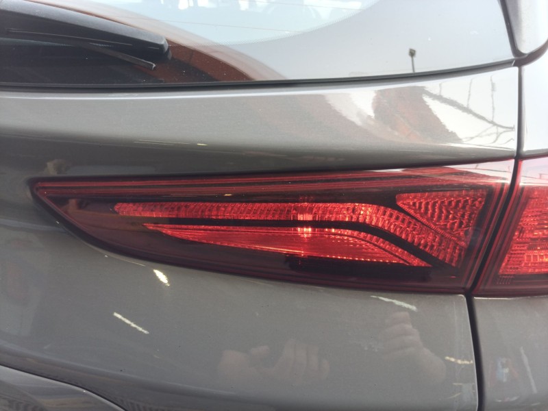 Recambio de piloto trasero derecho interior para hyundai kona pure referencia OEM IAM   