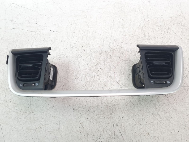 Recambio de rejilla aireadora para kia stonic (ybcuv) concept referencia OEM IAM 84740H8AE0WLE  