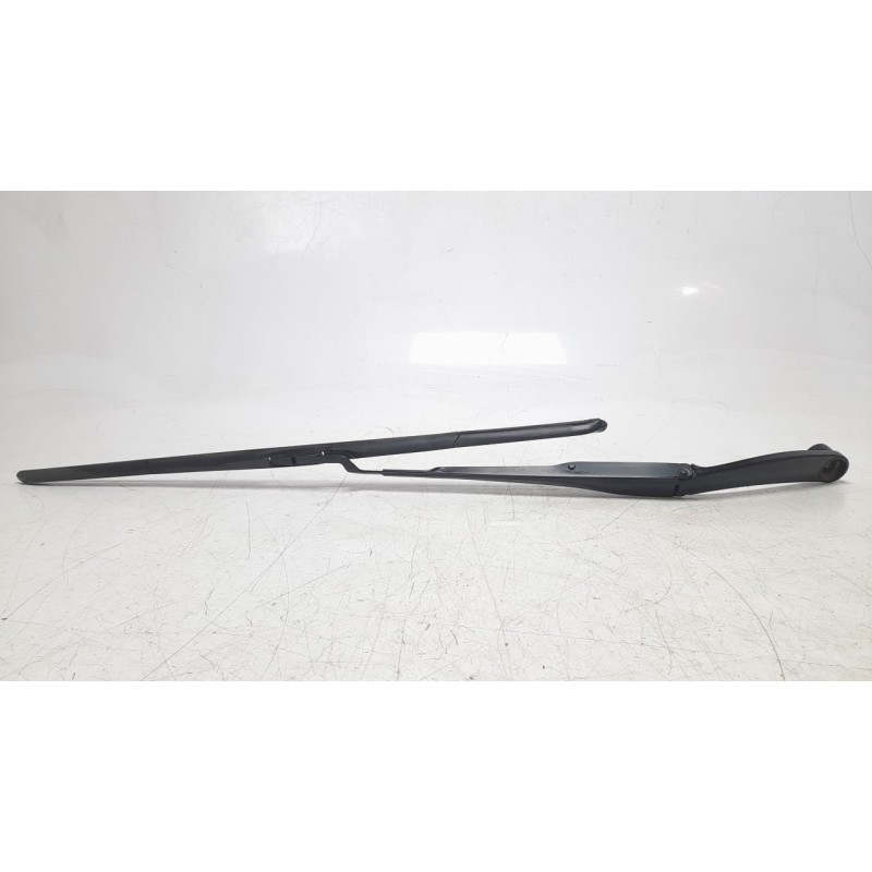 Recambio de brazo limpia delantero izquierdo para kia sportage concept 2wd referencia OEM IAM 98311D9000  