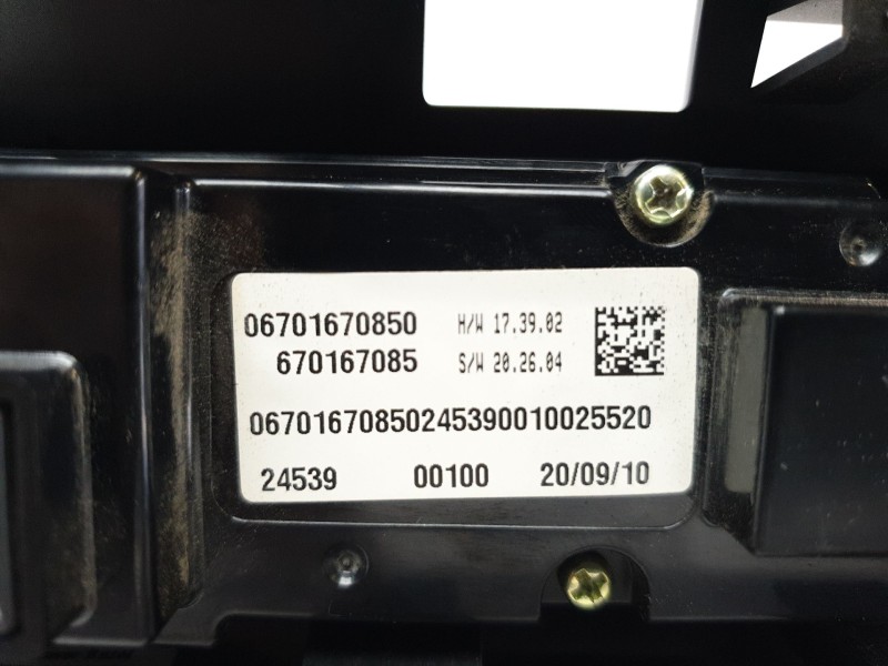 Recambio de mando climatizador para maserati ghibli iii (m157) 3.0 referencia OEM IAM 670167085  