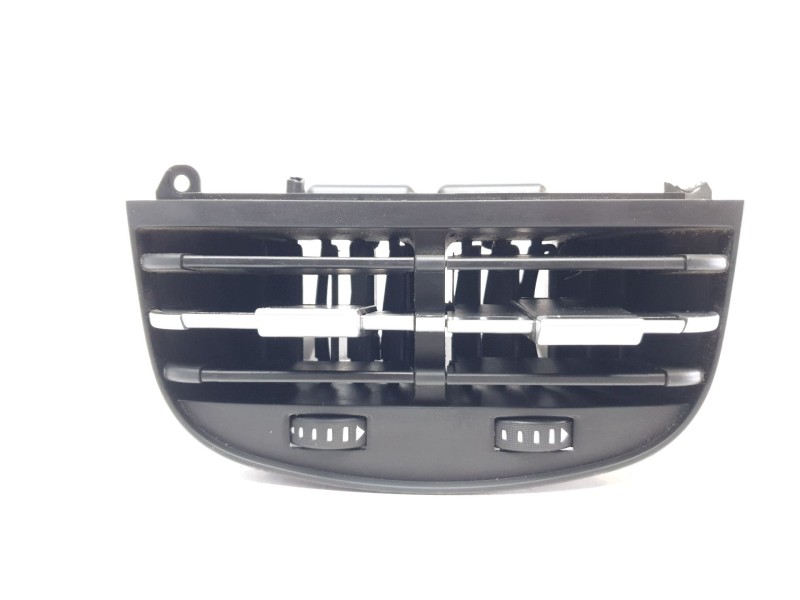 Recambio de aireador central para maserati ghibli iii (m157) 3.0 referencia OEM IAM 670150960  